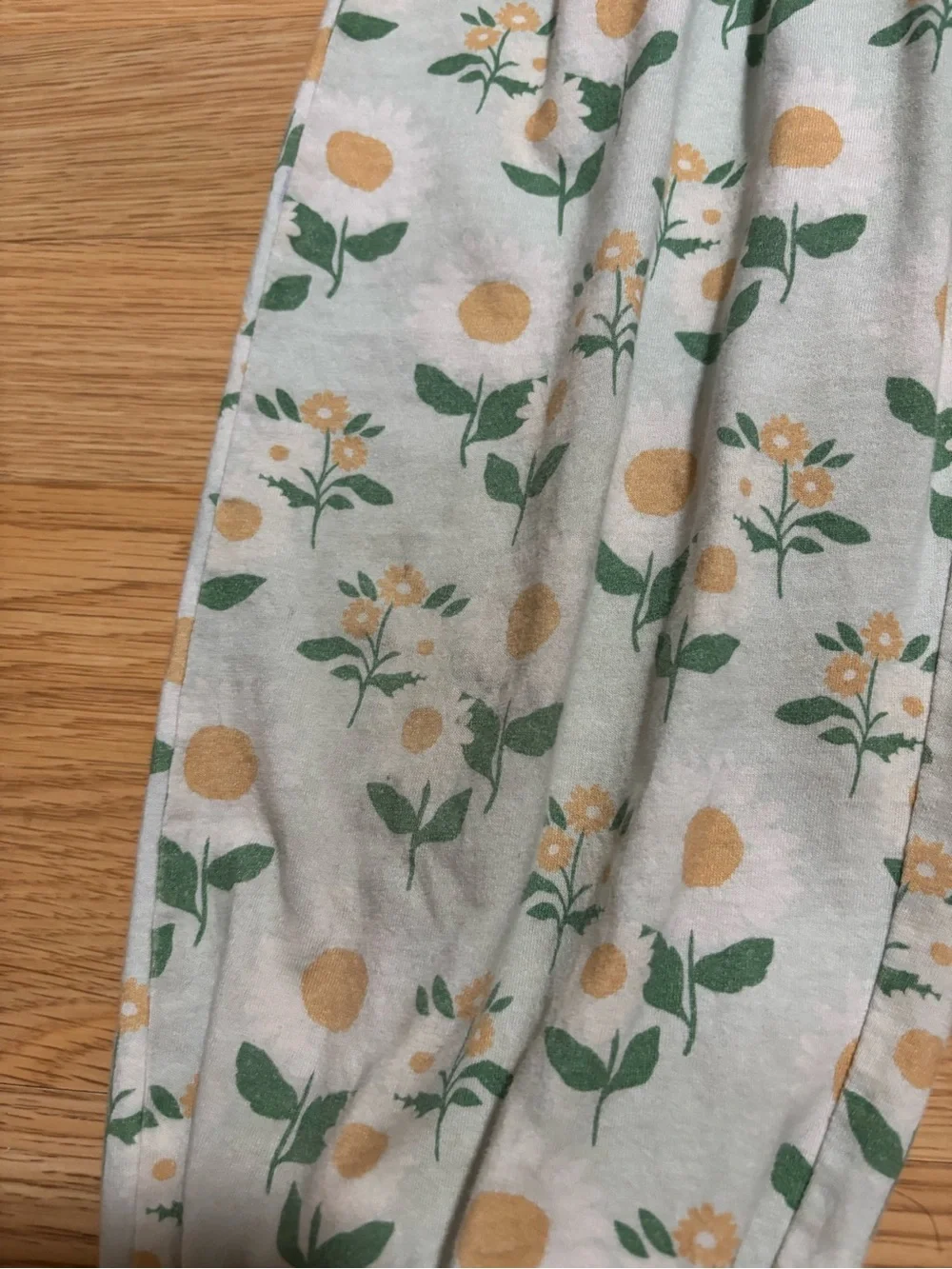 “Sweet Honey” smocked romper size 6 (Read Description)